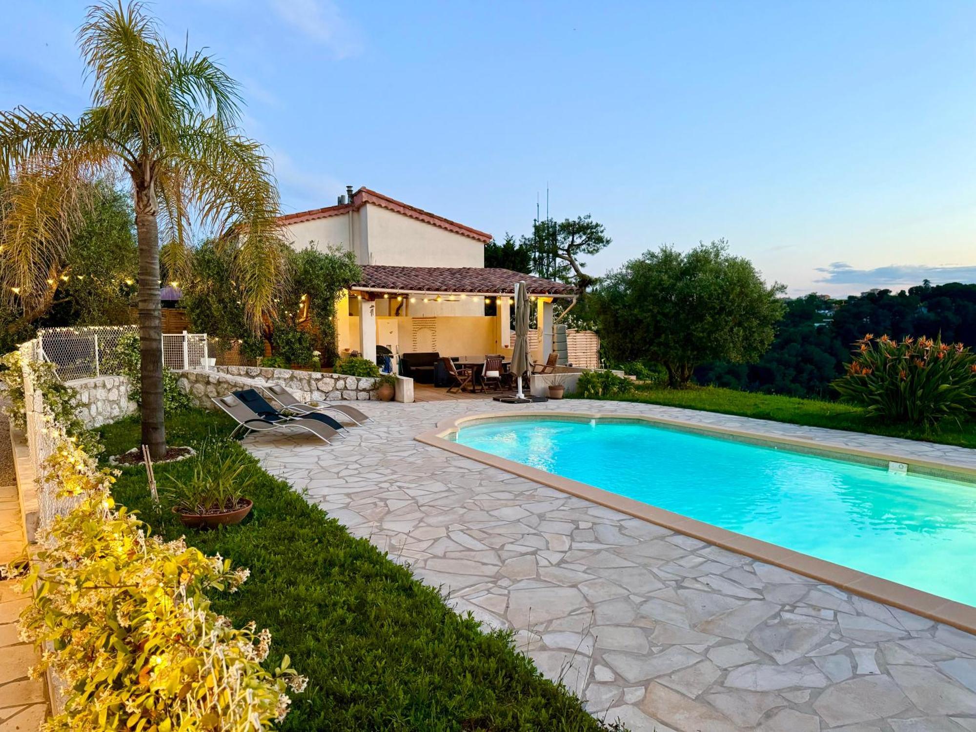 Villa Syagrus - Easy *